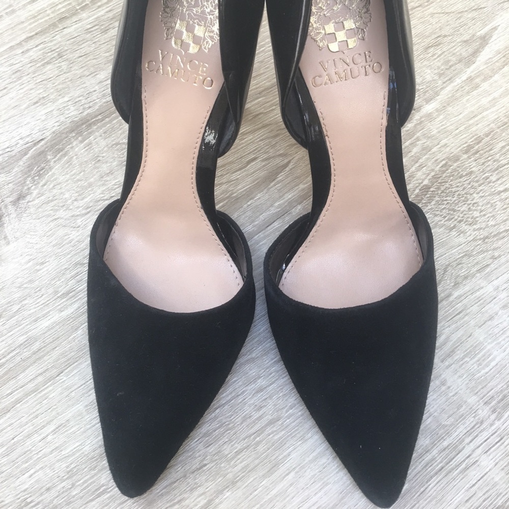 SOLD!!!Vince Camuto Woman’s shoes 7